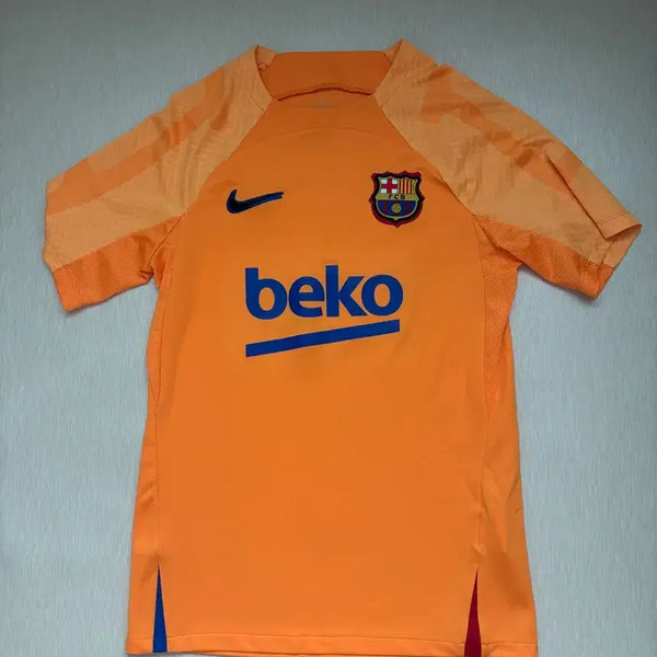 [BUNJANG] FC Barcelona 21-22 Short Sleeve Training Jersey (S) / 바로셀로나유니폼 팔아요
