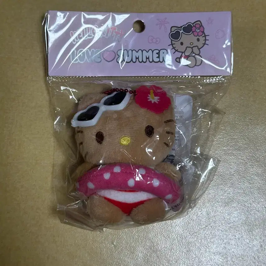 [BUNJANG] Hello Kitty Tanning Keyring / 올리브영 태닝키티 키링