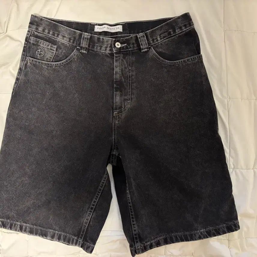 [BUNJANG] Polar Skate Co. Big Boy Shorts Silver Black / 폴라 스케이트 반바지 실버블랙