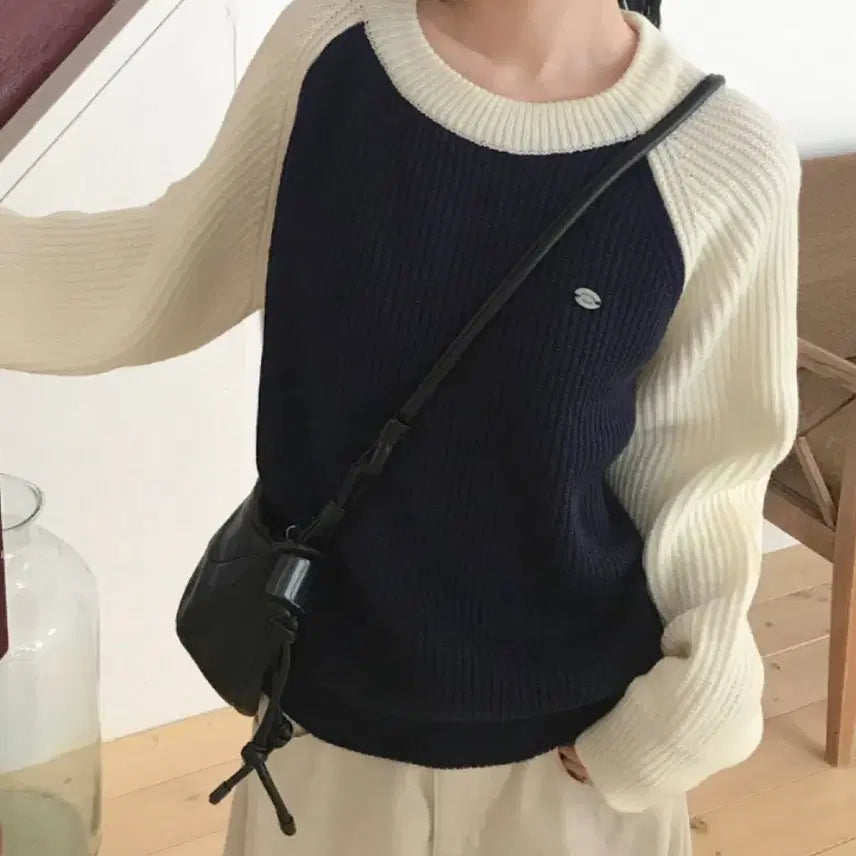 [BUNJANG] Colorblock Raglan Knit Sweater / 새상품 배색 라글란 니트