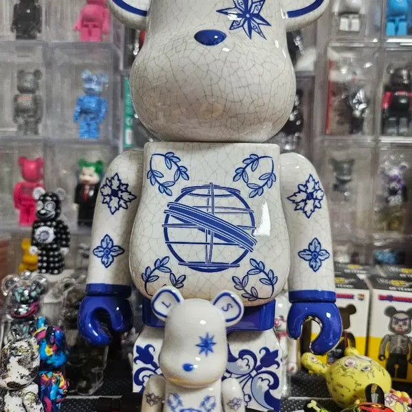 [BUNJANG] Bearbrick Senado 400% & 100% Set / 베어브릭 세나도 400 100 풀박스