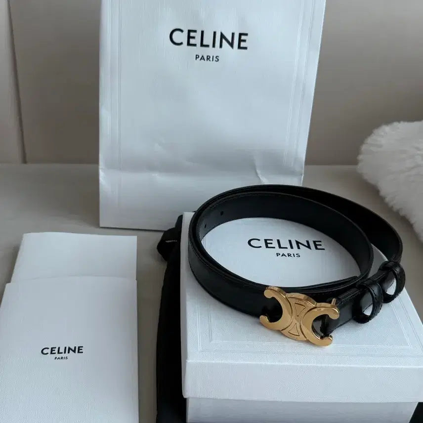 [BUNJANG] Celine Medium Triomphe Belt 75 Black / 셀린느 미디움 트리옹프 벨트 75 블랙