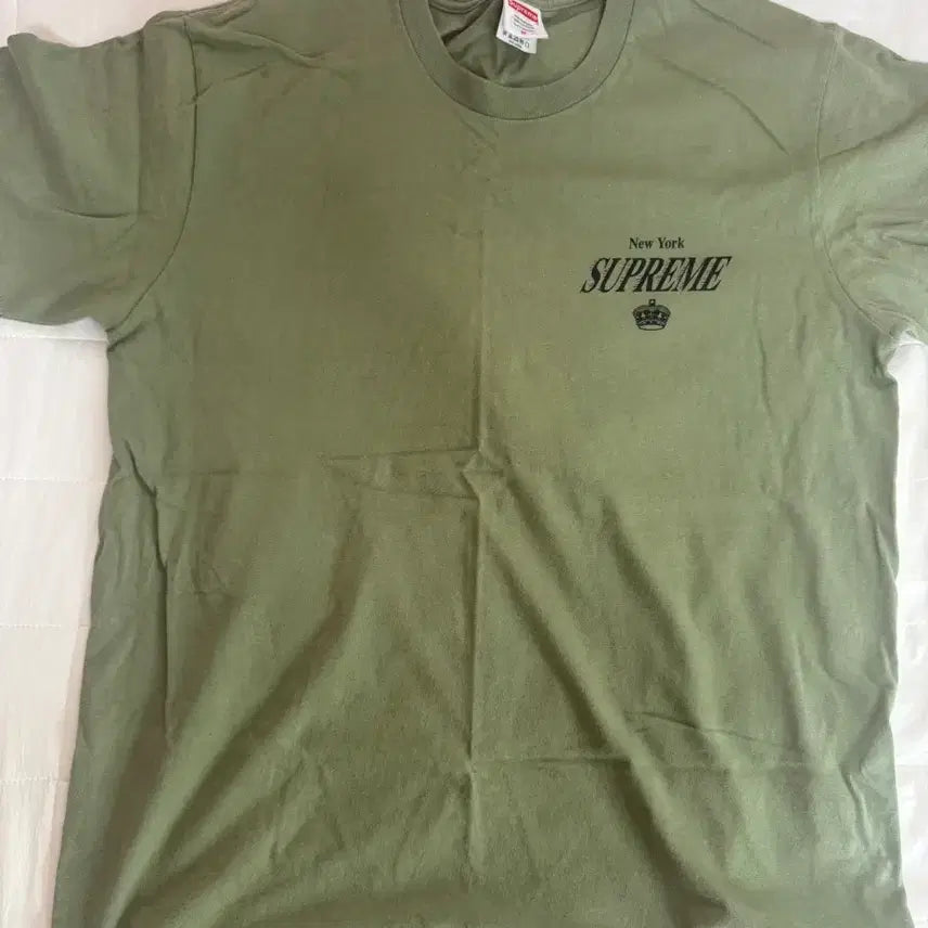 [BUNJANG] Supreme Olive Short Sleeve T-Shirt Size M / 슈프림 반팔 M