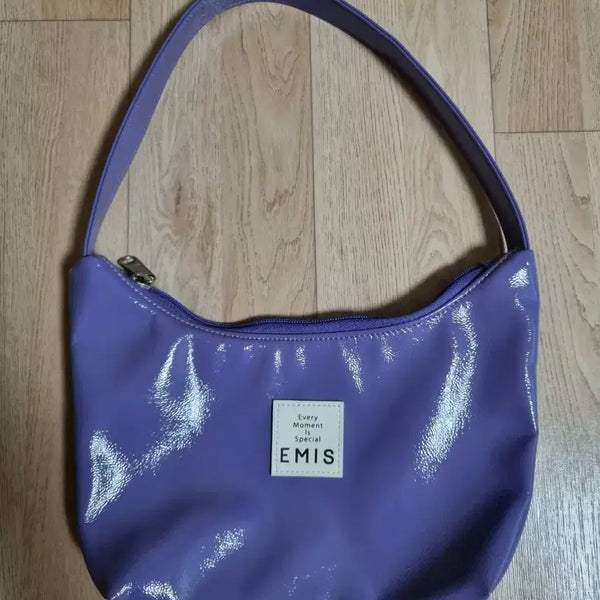 [BUNJANG] Emis Enamel Hobo Bag Purple / 이미스 에나멜 호보백 퍼플