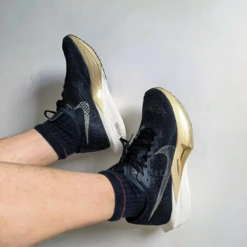 [BUNJANG] Nike ZoomX Vaporfly NEXT% 3 Running Shoes Black / 나이키 줌X 베이퍼플라이 넥스트3 블랙 275