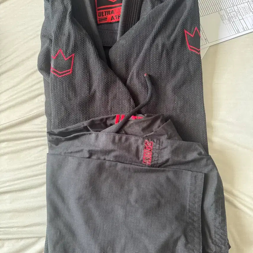 [BUNJANG] Kingz Ultra Light 2.0 Jiu Jitsu Gi with Gym Bag / 주짓수 킹즈 울트라 라이트2.0 짐색포함