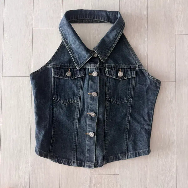 [BUNJANG] Denim Halter Crop Top / [인기나시] 데님 나시 카라 데님 뒷 코르셋 홀터나시 페스티벌 데님나시 크롭나시 탑 청탑 Y2K 데님크롭탑 유니크 홀터넥 홀터나시 흠뻑쇼