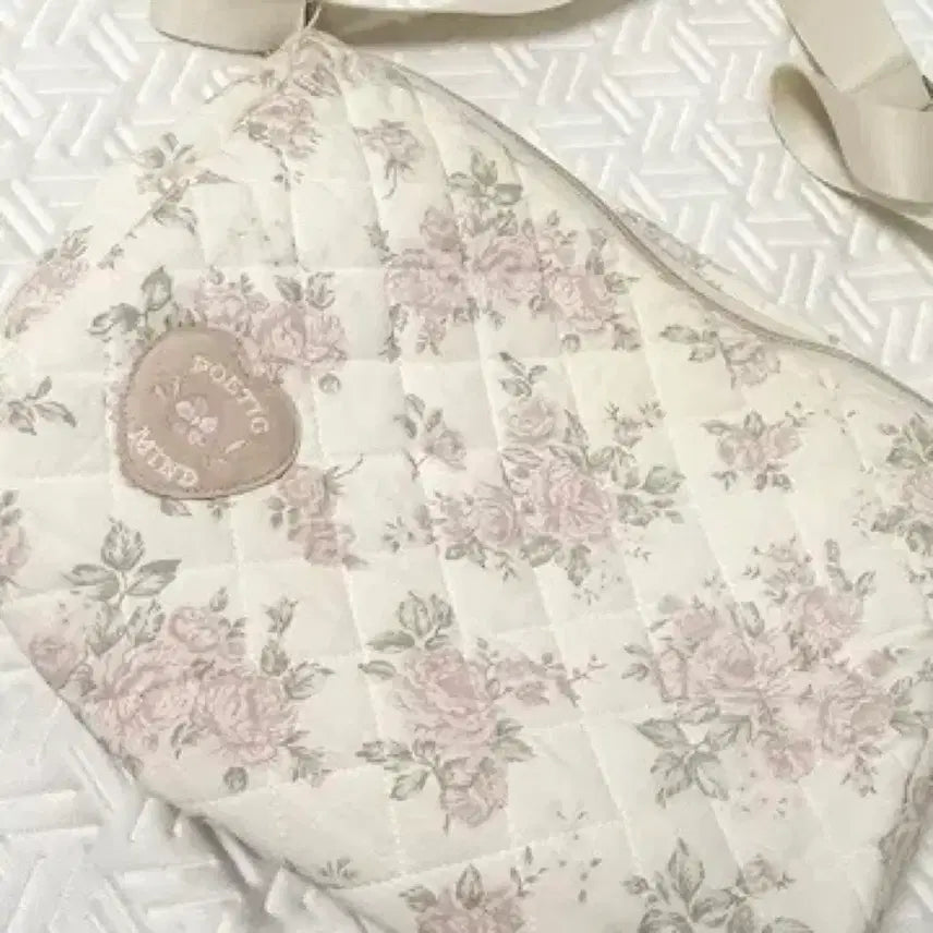 [BUNJANG] Obuni Quilted Duffel Bag Rose Pink / 오부니 퀄티드 더플 백 로즈 핑크
