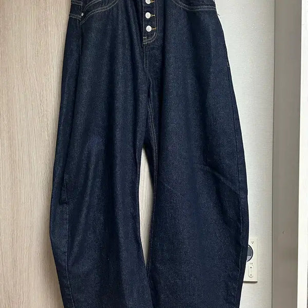 [BUNJANG] TakeEasy Button Curved Denim Pants Indigo Blue / [M] 테이크이지 버튼 커브드 데님팬츠(인디고블루)