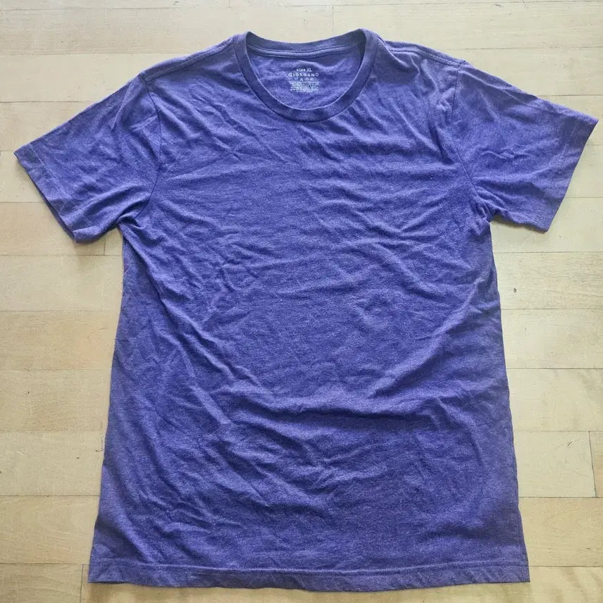[BUNJANG] Giordano 100 White Short Sleeve T-Shirt / 반팔티셔츠 100호 판매합니다