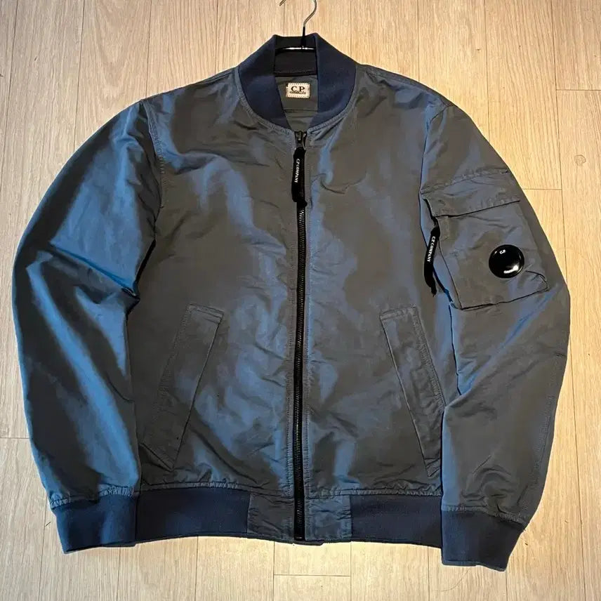 [BUNJANG] CP Company Nylon Bomber Jacket / Cp컴퍼니 나일론 봄버 자켓