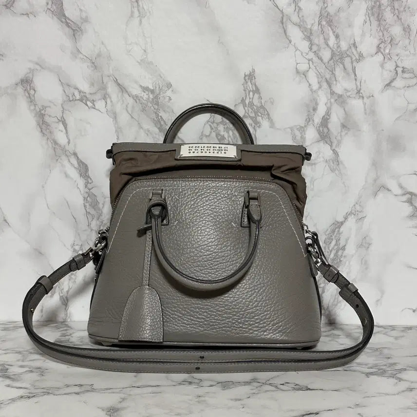 [BUNJANG] Maison Margiela 5AC Small Tote Bag Grey / [OS] 메종 마르지엘라 5AC 스몰 토트백 그레이