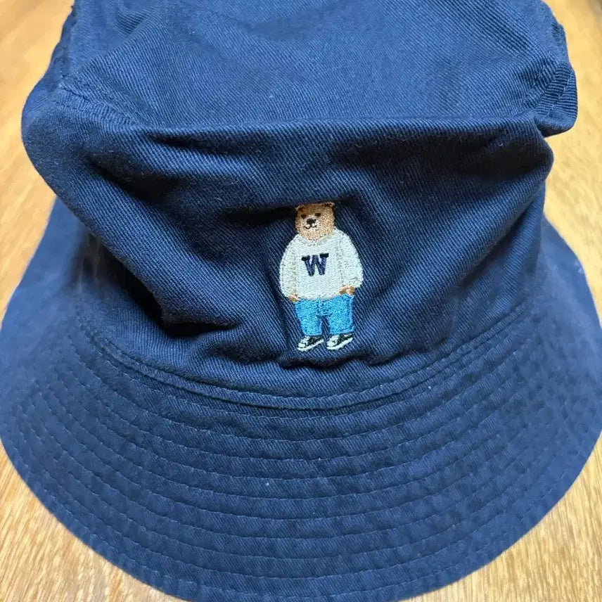 [BUNJANG] Who Are You Navy-Beige Steve Reversible Bucket Hat / (새상품) 후아유 네이비-베이지 스티브 리버서블 버킷햇