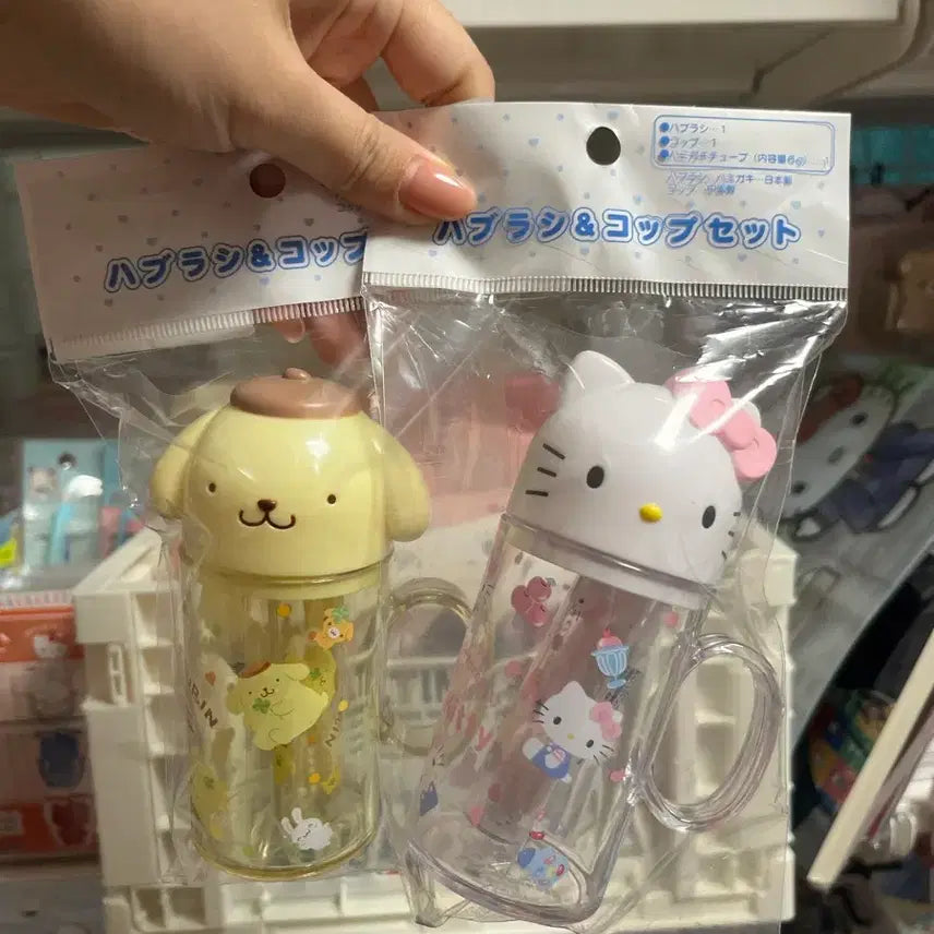 [BUNJANG] Sanrio Hello Kitty & Pompompurin Portable Toothbrush & Toothpaste Cup Set / 키티 폼폼푸린 휴대용 칫솔 치약 컵 세트 양치