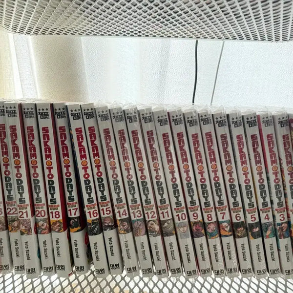 [BUNJANG] Sakamoto Days Manga Volumes 1-3, 8-9 / 사카모토데이즈 만화책 양도
