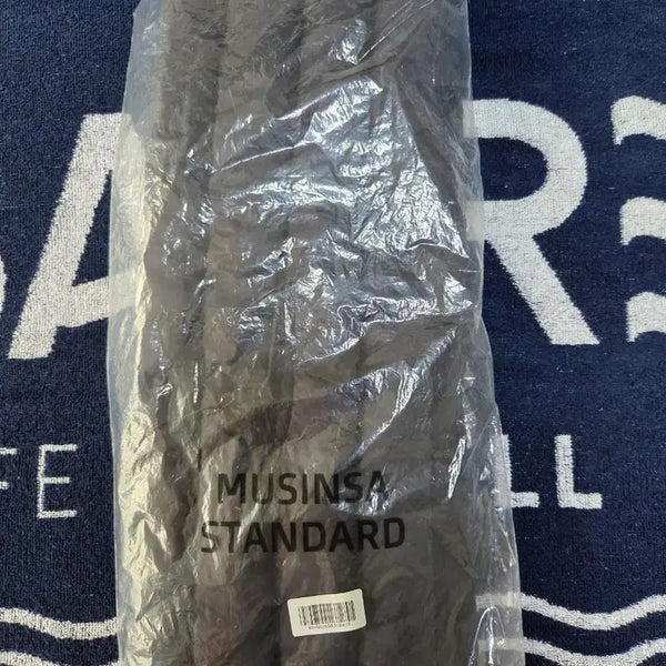 [BUNJANG] Musinsa Standard Padded Muffler Black / 무신사 스탠다드 패딩 머플러 블랙
