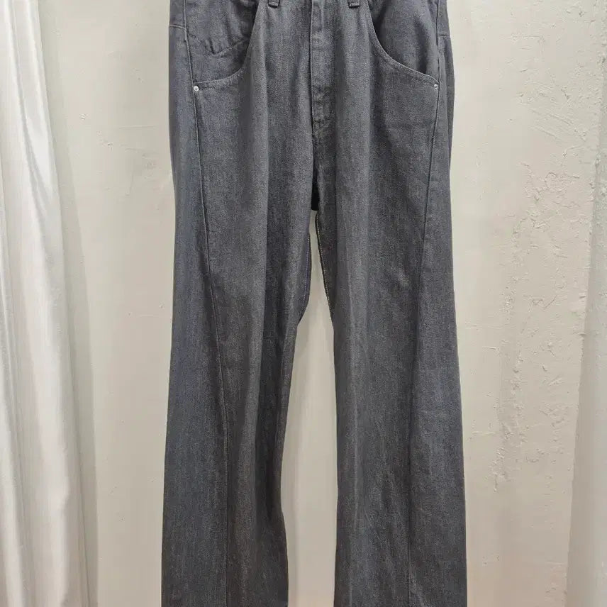 [BUNJANG] coor Curved Denim Pants / coor 쿠어 커브드 데님 팬츠