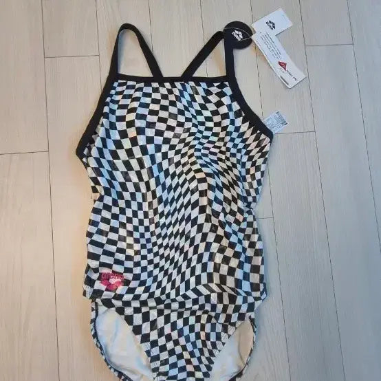 [BUNJANG] Arena Check Pattern Swimsuit / 아레나 체크 패턴 수영복