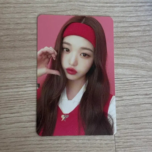 [BUNJANG] IVE 2023 Season's Greetings Jang Wonyoung Photocard / 아이브 2023 시즌 그리팅 포카 장원영