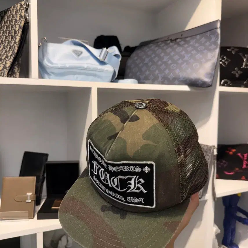 [BUNJANG] Chrome Hearts Camo Puck Cap (Older Model) / 크롬하츠 카포 퍽 캡 구형모델 모자