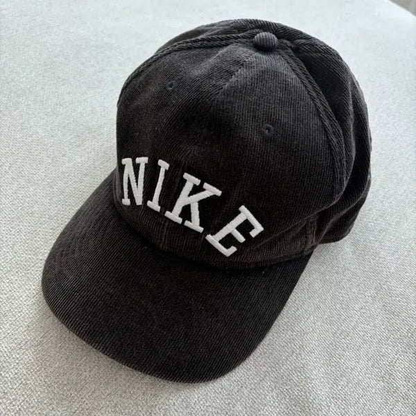 [BUNJANG] Nike Corduroy Snapback Hat / 나이키 스냅백 코듀로이