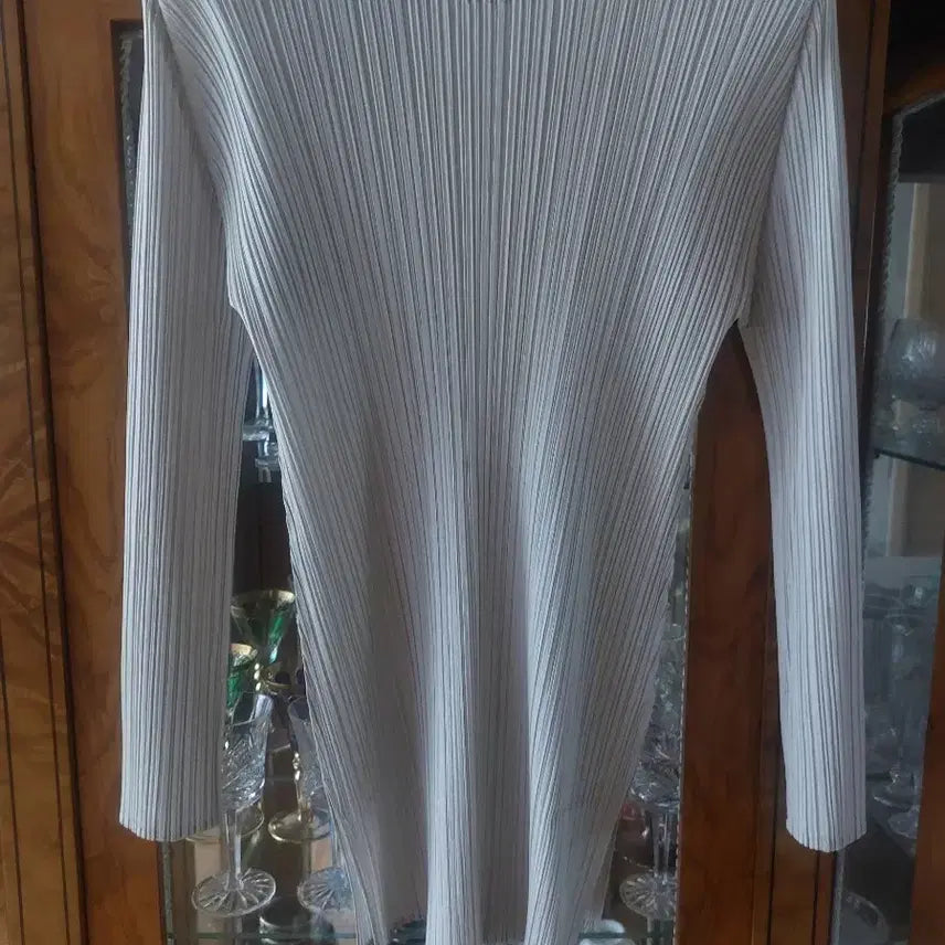 [BUNJANG] Issey Miyake Pleats Please Tunic Gray-beige / 이세이미야케 플리츠플리즈 그레이지 튜닉 (이버주 까지만  판매)내일까지 판매합니다