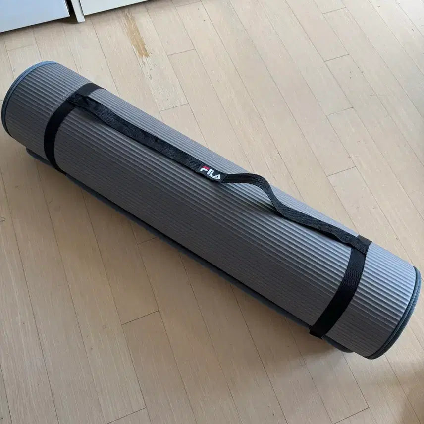 [BUNJANG] Fila Yoga Mat Grey / 휠라 요가매트 그레이