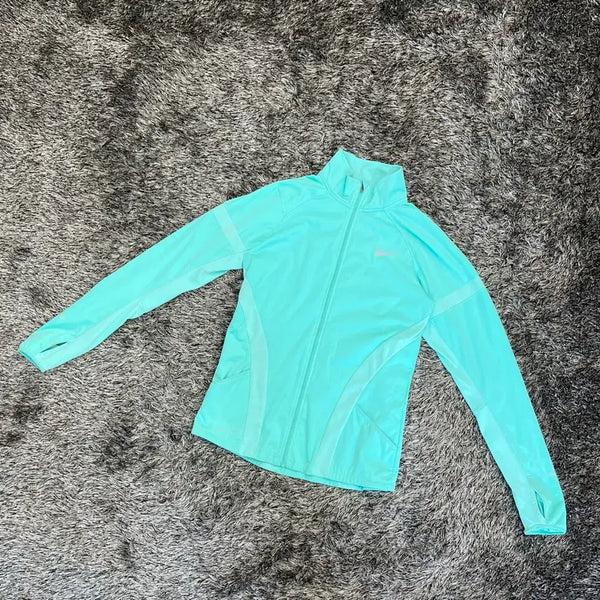 [BUNJANG] Nike Women's Element Shield Full-Zip Running Jacket / 나이키 런닝 여성 엘레멘트 쉴드 풀집 자켓 (85)