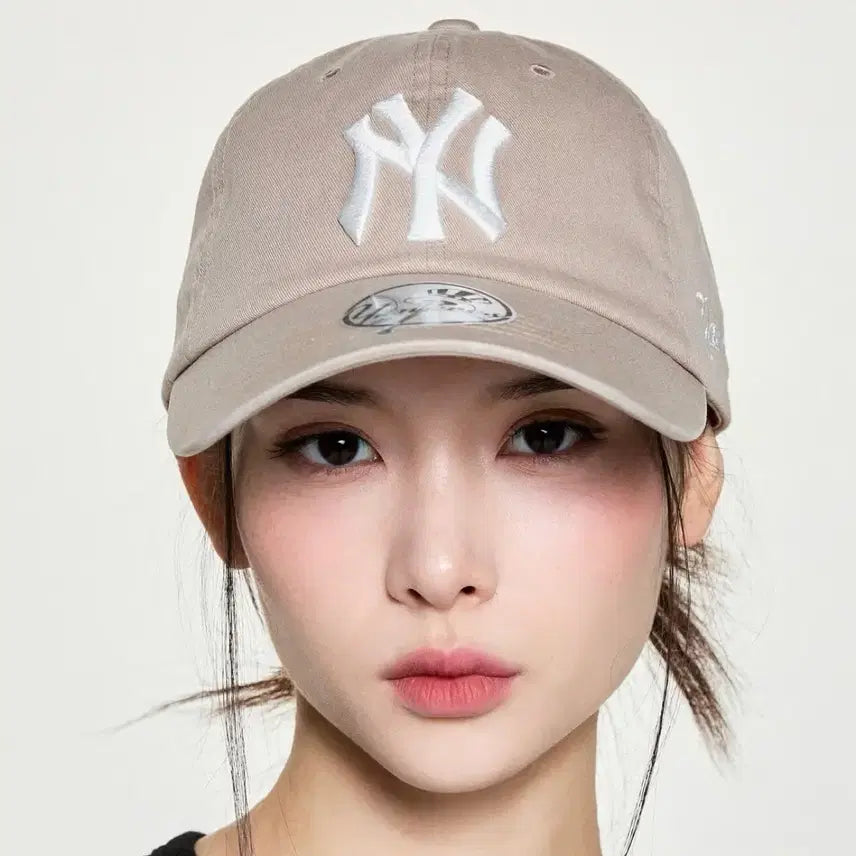[BUNJANG] MLB Signature Unstructured Ball Cap New York Yankees / 엠엘비 MLB 시그니처 언스트럭쳐 볼캡 뉴욕양키스