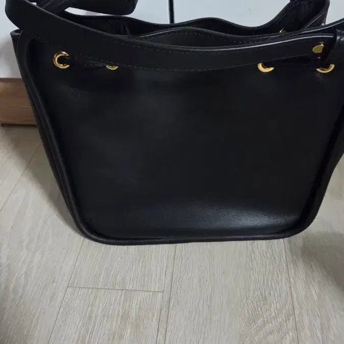 [BUNJANG] Brand Bag Tote Bag Shoulder Bag / 프**가방 토트백 숄더백 가능