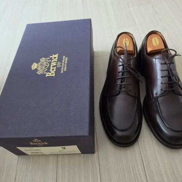 [BUNJANG] Berwick 5538 Dark Brown Calfskin Leather Oxford Shoes Size 9 (US 10) / 버윅 5538 9사이즈.