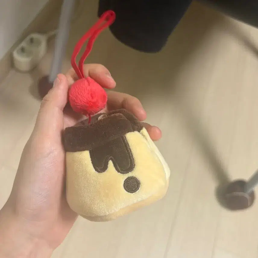 [BUNJANG] Pudding Outfit & Cherry Hair Accessory Set / tor님 인형 푸딩옷 + 체리 머리 장식