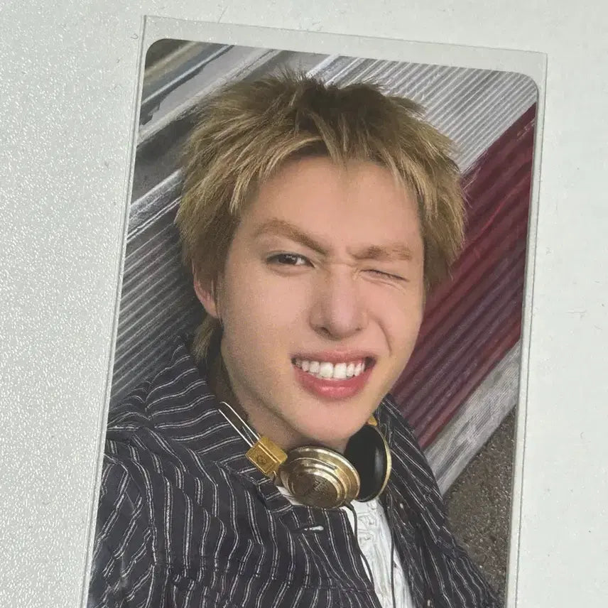[BUNJANG] CORTIS 2026 Season's Greetings Martin Photocard / CORTIS 2026 SEASON'S G REETINGS 마틴 포카