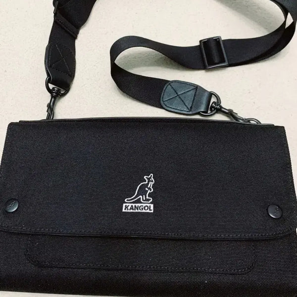 [BUNJANG] Kangol Black Canvas Crossbody Bag / 캉골 블랙 크로스백