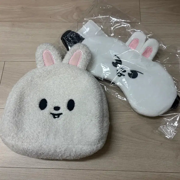 [BUNJANG] Ribbit Pouch & Blindfold Set / 스키주 리빗 파우치 안대 엠디