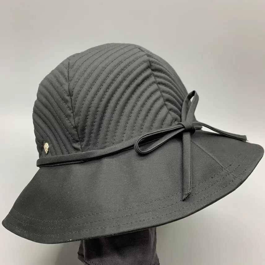 [BUNJANG] Helen Kaminski Quilted Bucket Hat Black / 267003463 헬렌 카민스키 퀄팅 버킷햇 블랙