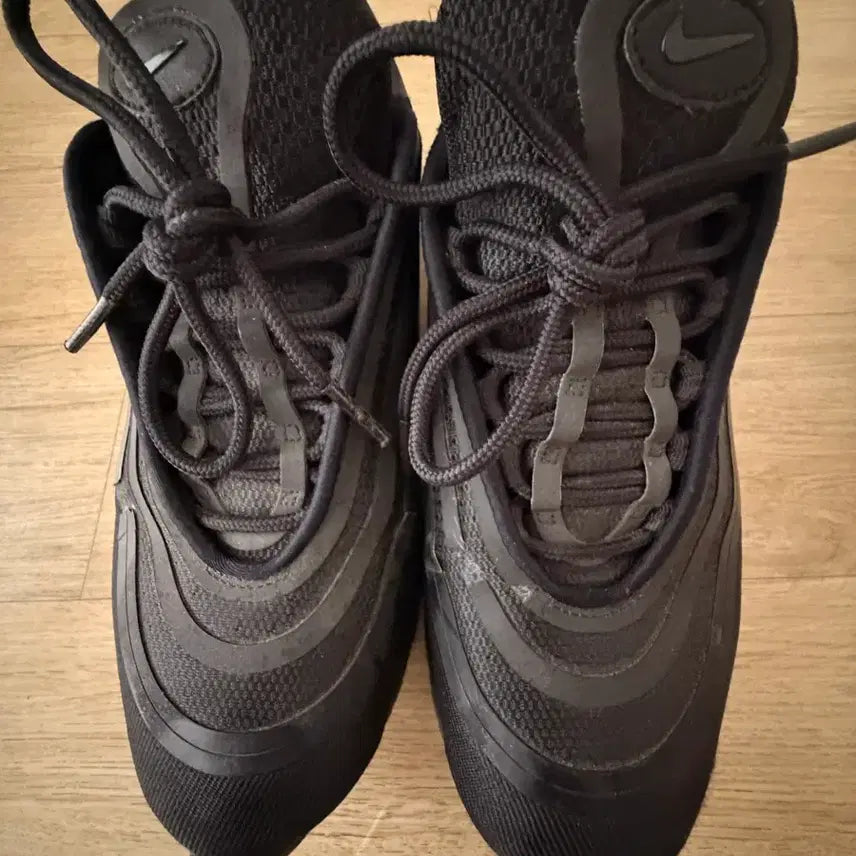 [BUNJANG] Nike Air Max 97 Triple Black Sneakers / [255] 나이키 에어맥스 97 트리플블랙