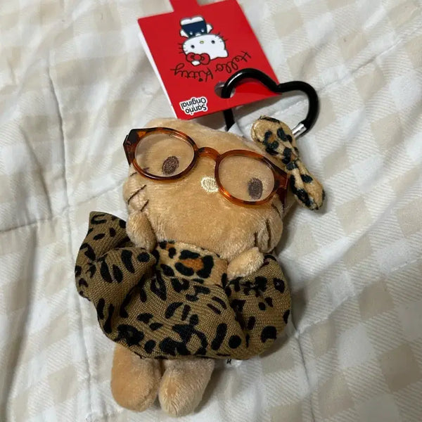 [BUNJANG] Leopard Print Hello Kitty Keychain with Glasses / 호피 태닝 헬로키티 안경 쓴 키링