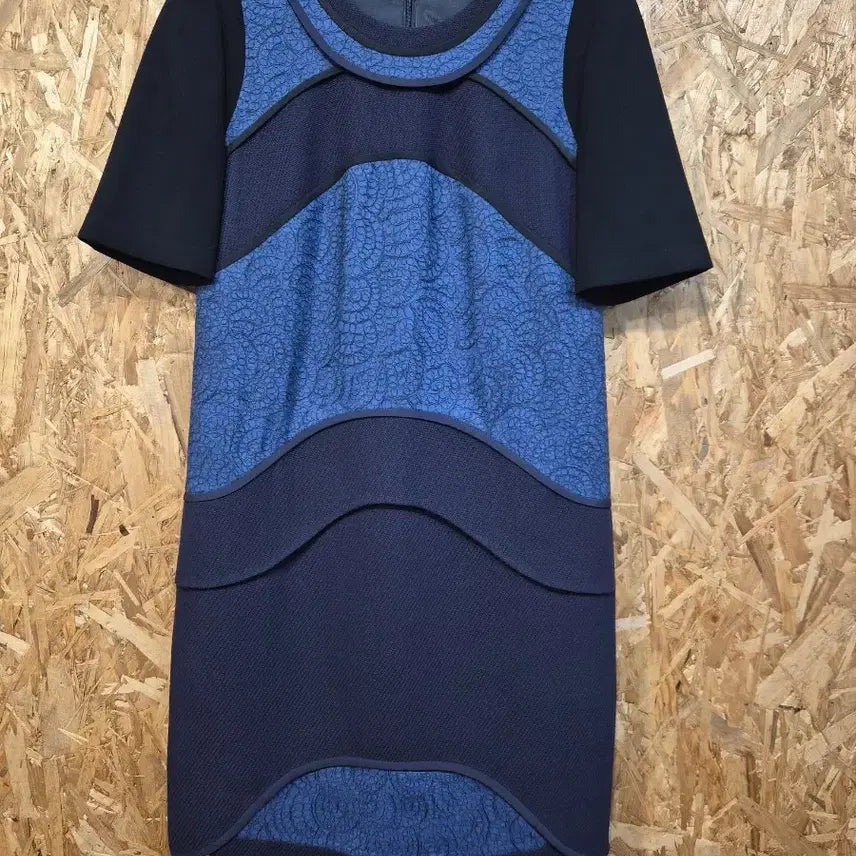 [BUNJANG] MICHAA Colorblock Embroidered Dress Size 55 / 미샤(MICHAA) 배색 자수 원피스 82 (55)