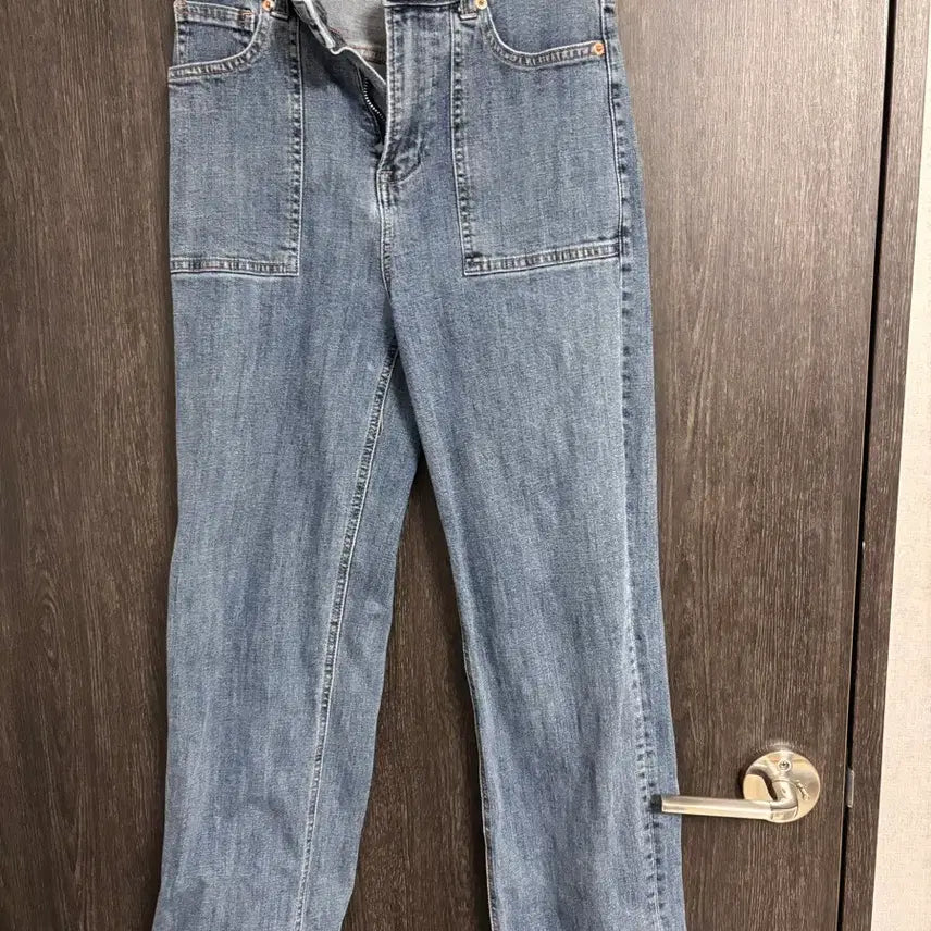 [BUNJANG] Mcwoodgun "Jung-Chung" Straight Leg Jeans / 맥우드건 청바지 26