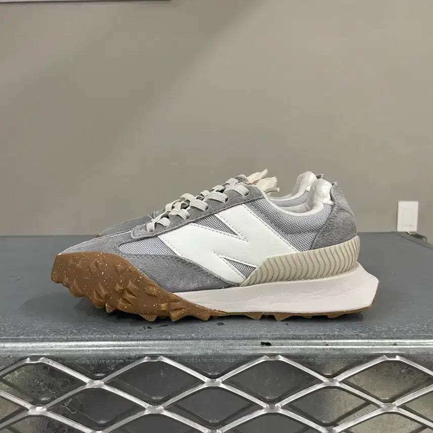 [BUNJANG] New Balance XC-72 Marblehead Sneakers / 뉴발란스 XC-72 마블헤드 220