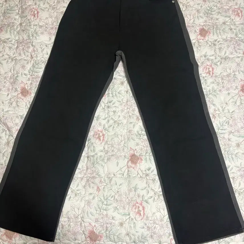 [BUNJANG] Pesto Pants / 페스토 팬츠