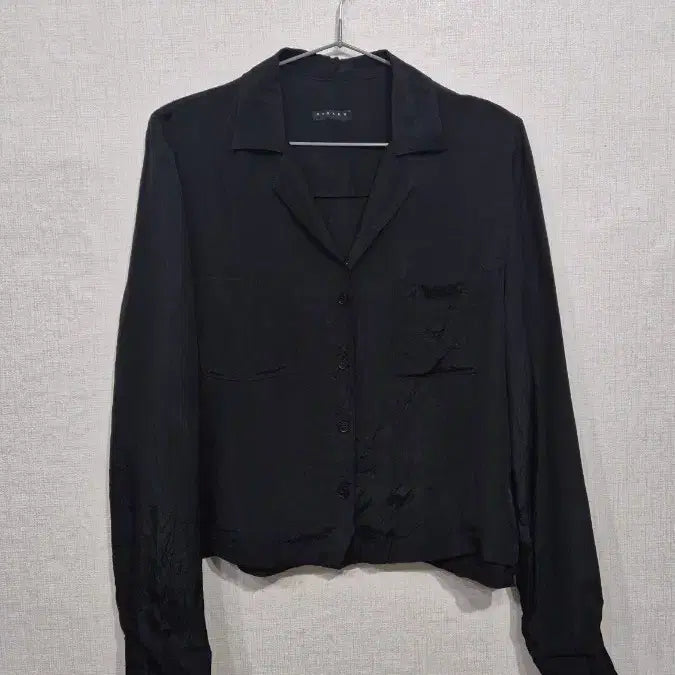 [BUNJANG] Sisley Black Blouse / 시슬리 블라우스 검정