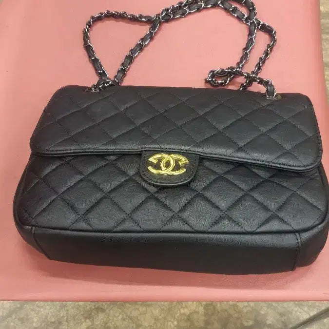 [BUNJANG] Classic Shoulder Bag / 가방