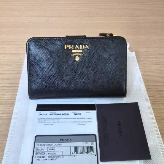 [BUNJANG] Prada Saffiano Bi-fold Wallet / 프라다 사피아노 반지갑/지갑 정품S급(보증서O)