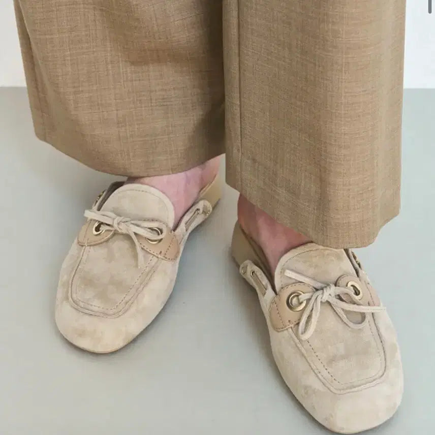[BUNJANG] LATT Suede Loafers Beige / latt 스웨이드 블로퍼 베이지(새상품)