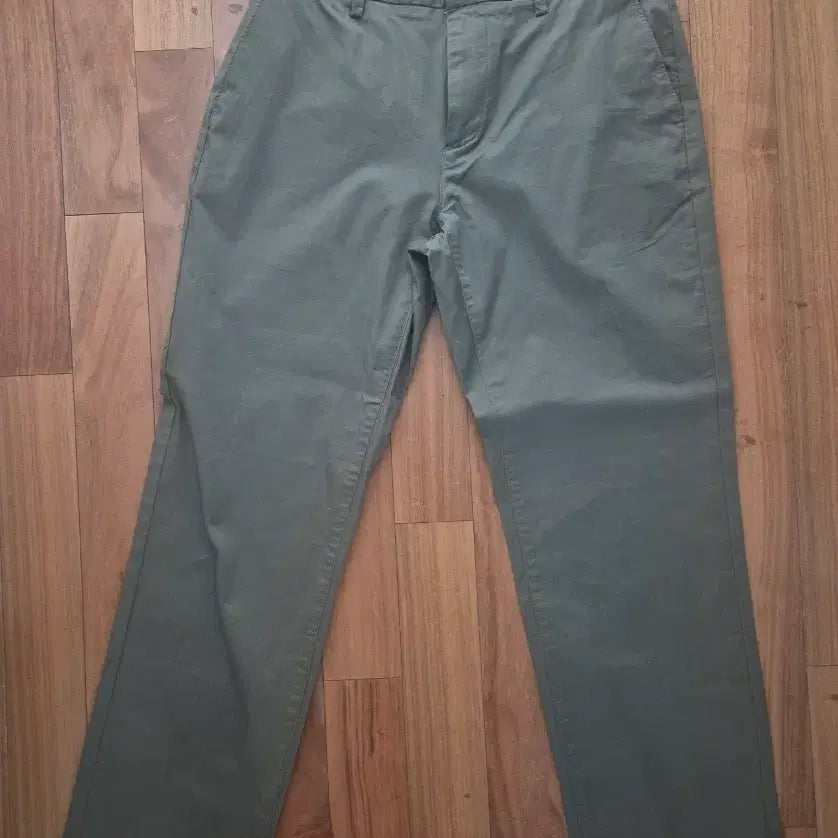 [BUNJANG] Giordano Khaki Cotton Pants (Size 29) / 지오다노 카키색 면바지 29