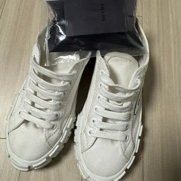 [BUNJANG] Prada Gabardine Sneakers / 프라다 개버딘 스니커즈