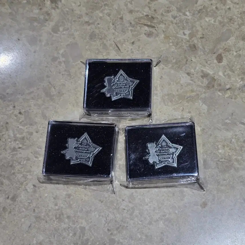 [BUNJANG] Detective Conan 1 Million Dollar Pentagram Official Pin Badge (Sealed) / 미개봉) 명탐정 코난 100만달러의 펜타그램 정품 핀뱃지