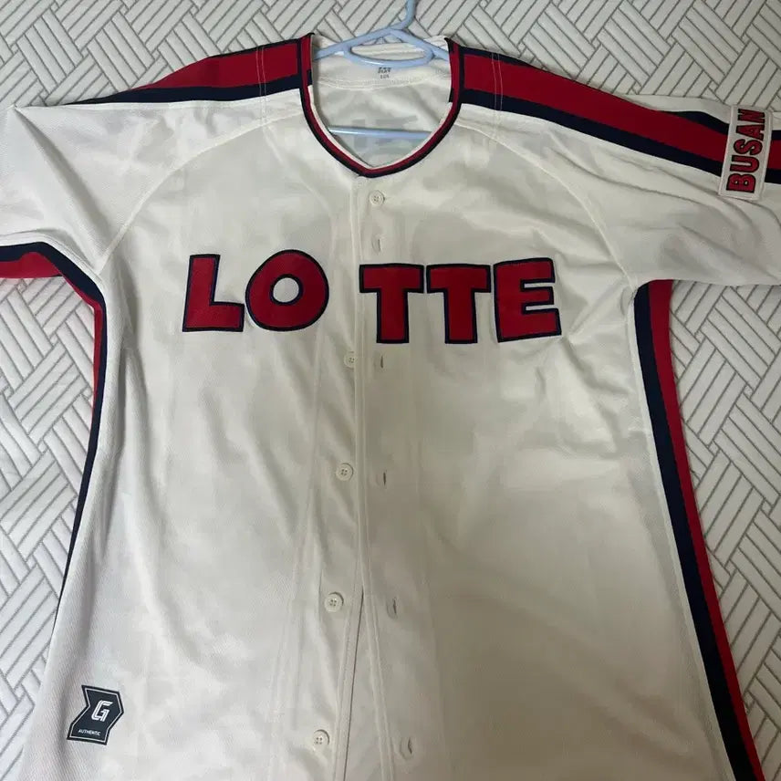 [BUNJANG] Lotte Giants Champion Park Jung-min Authentic Jersey 105 / 롯데 자이언츠 챔피온 박정민 어센틱 105